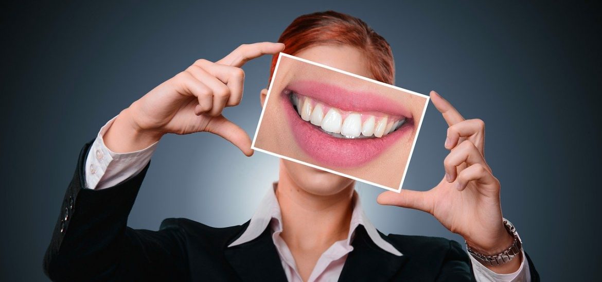Composite dentaire : Découvrez les différents types et nos recommandations